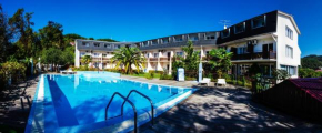 WaterLoo Hotel